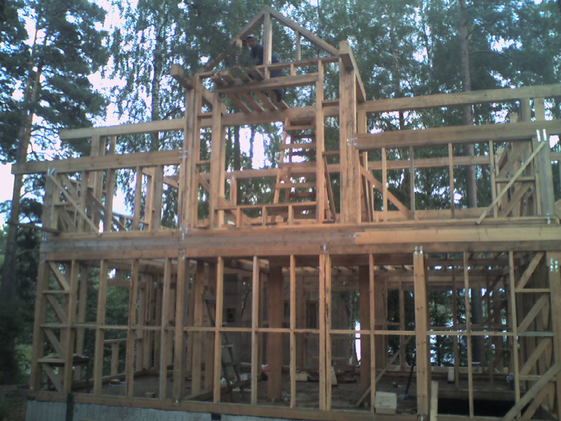 Как построить каркас деревянного дома самому?